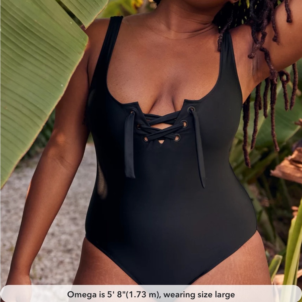 Aerie Grommet Scoop One Piece Swimsuit